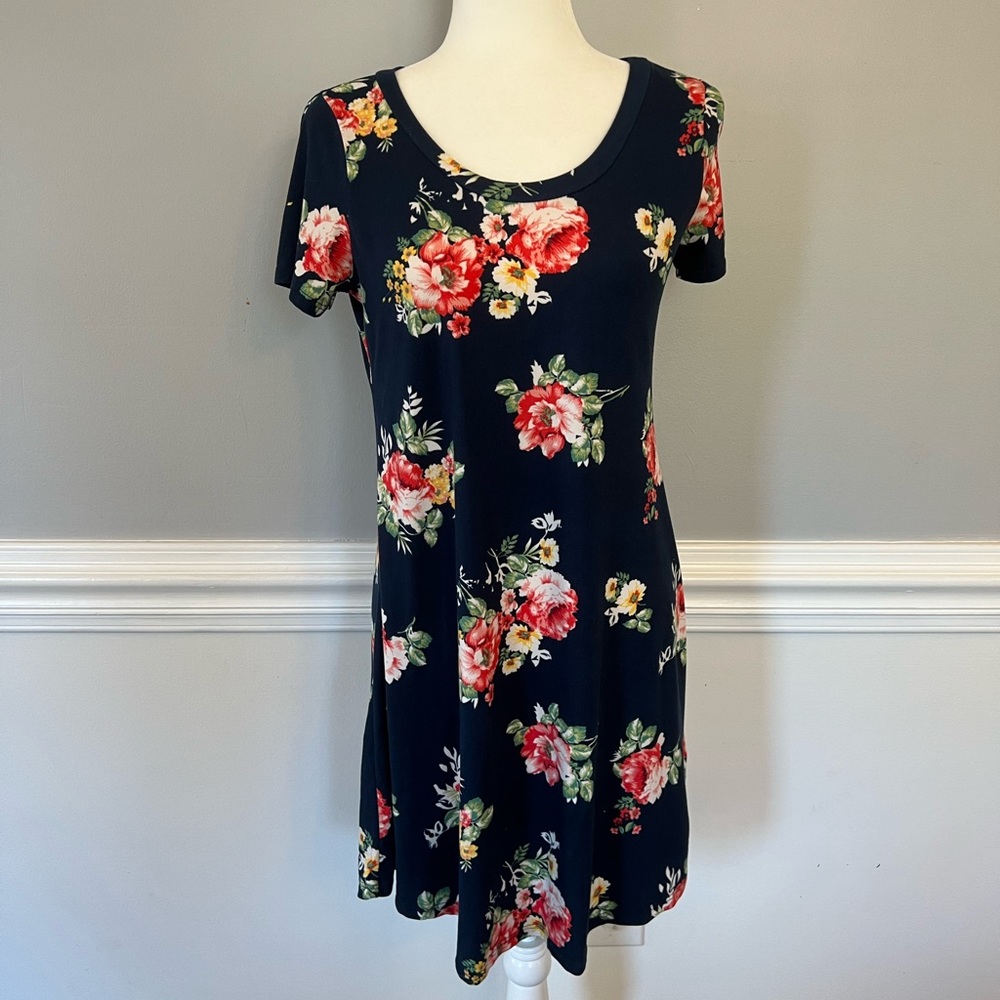 Acting Pro Navy Blue Flowery Dress